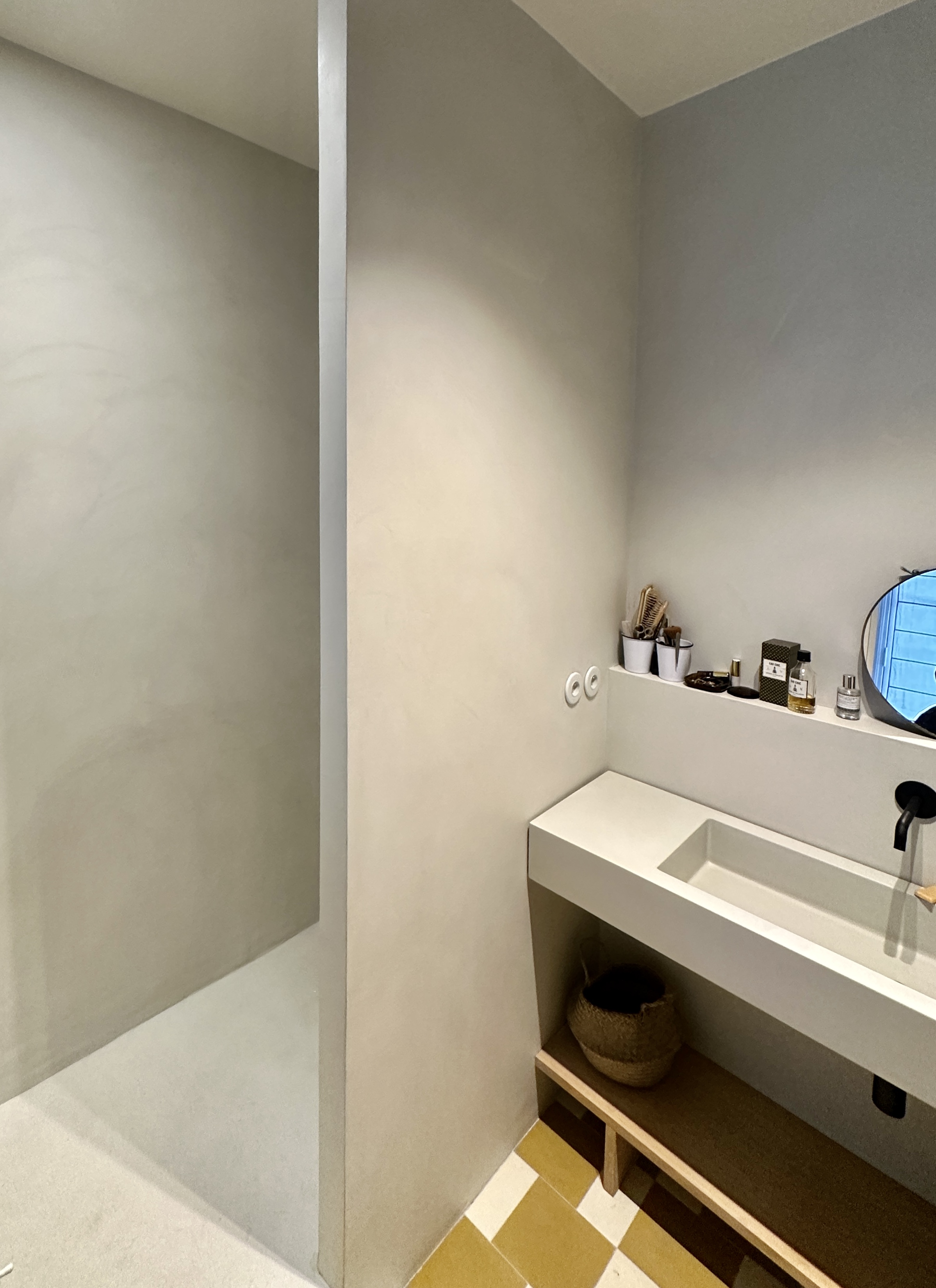 Salle de bain béton ciré